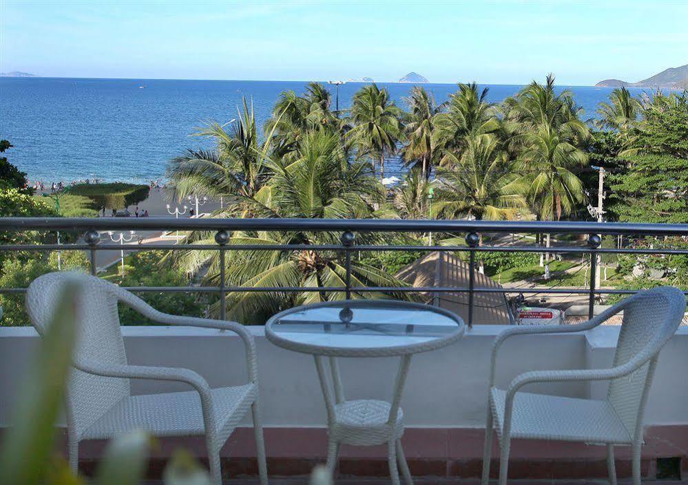 Pho Bien Hotel Nha Trang Eksteriør billede