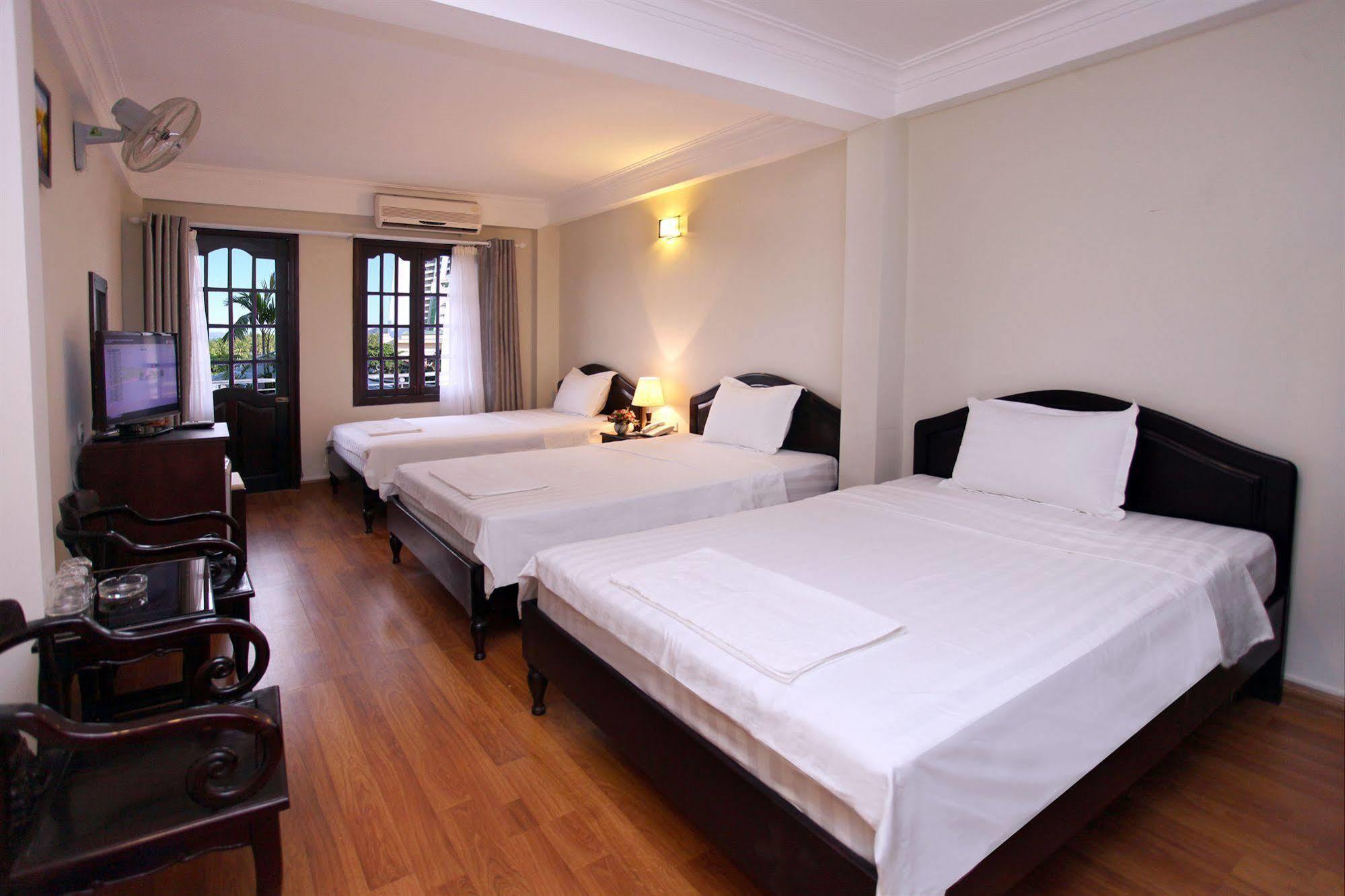 Pho Bien Hotel Nha Trang Eksteriør billede